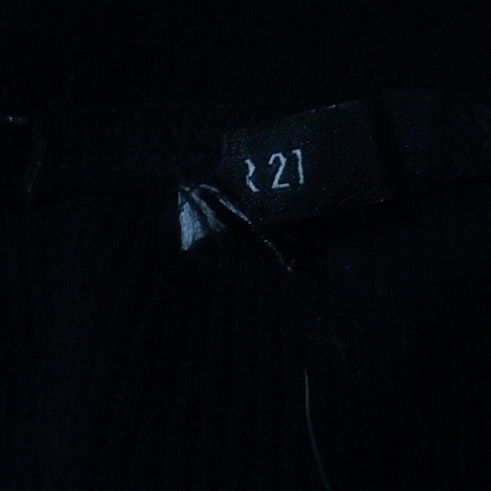 🌹Los Angeles Graphic Cropped Forever 21 Sweater🌹 - Picture 5 of 5